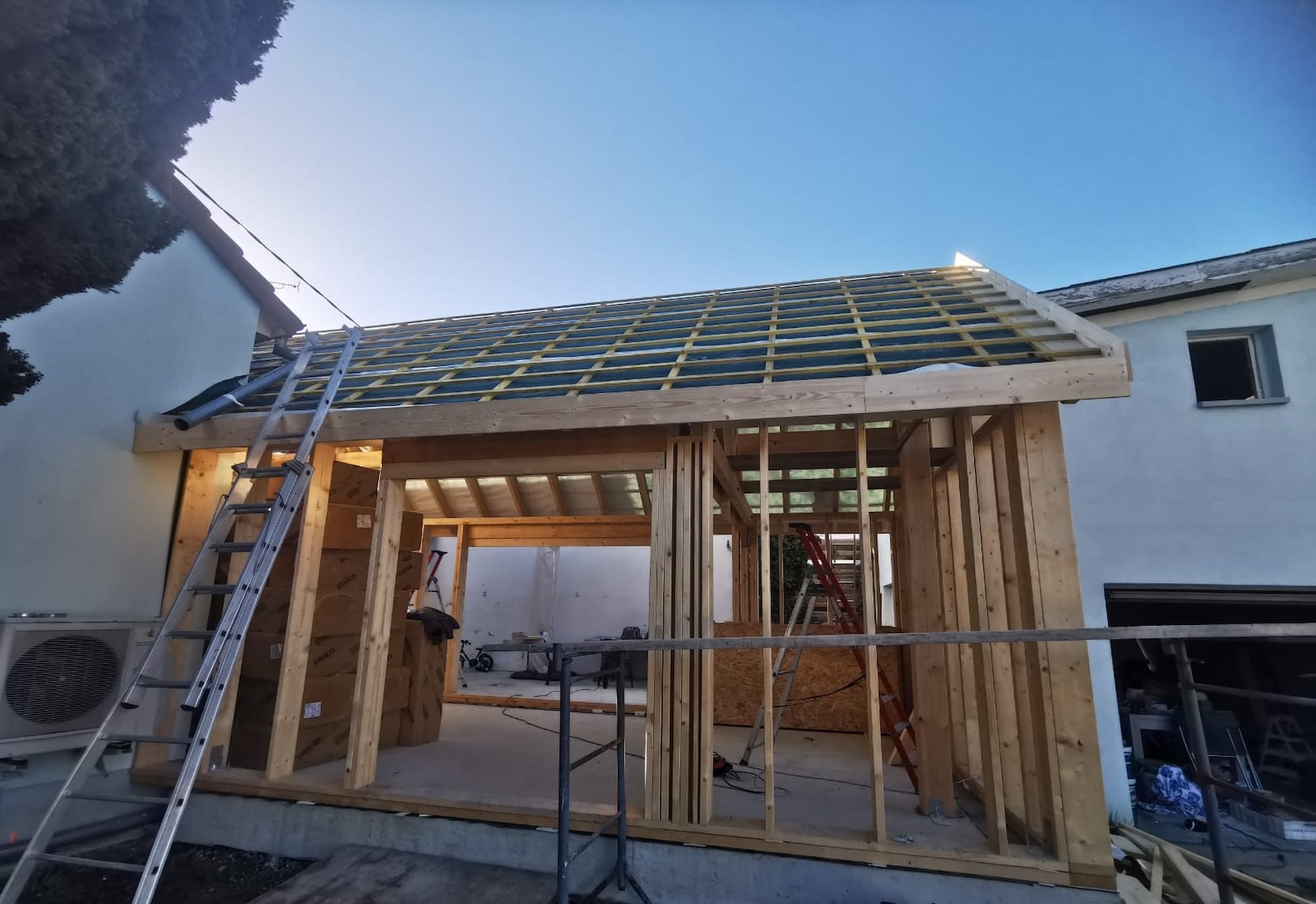 Construction et installation complète de vos extensions en bois sur les secteurs de Mulhouse et Colmar Rixheim